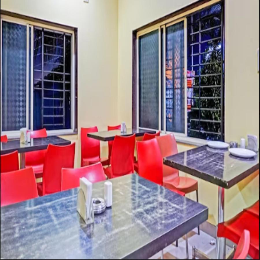 Carnival Hotel Pune Exterior foto